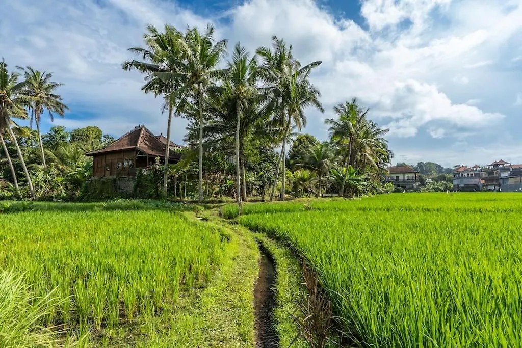 Family Villa Ubud, 2 Bedrooms, Shared Pool, Garden, Rice Field & Jungle Views Holiday home Ubud (Bali)